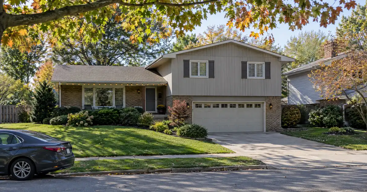 Can a W-2 Homeowner Open a HELOC Without a Co-Owner Signing?