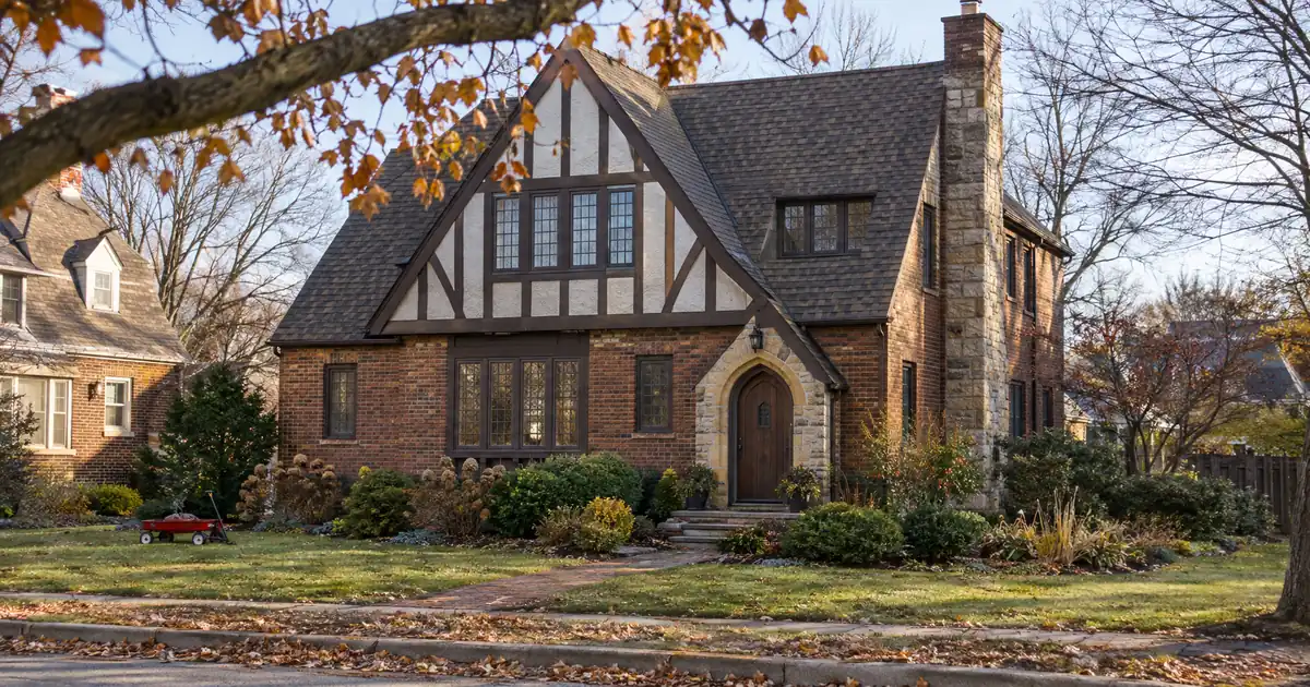 Can a Free-and-Clear Rental With a Shared-Equity Contract Get a HELOC?