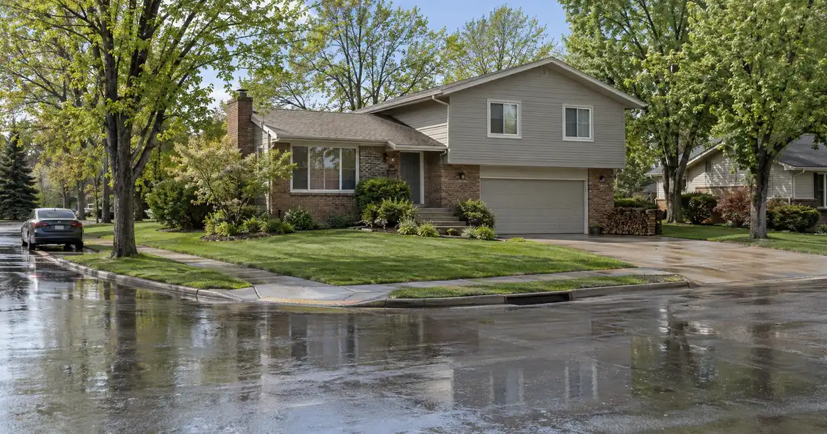 Can a Flipper With Five Exits Get a DSCR Loan Before Full Lease-Up?