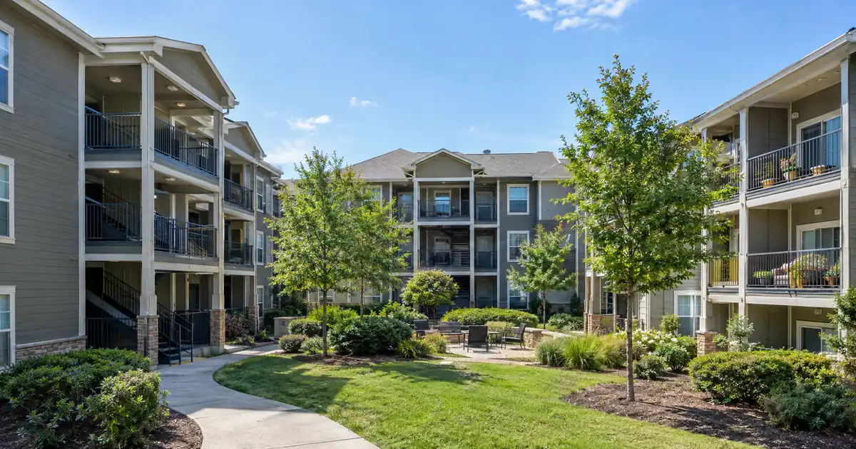How Much Hard Money Funds on a Six-Unit Rehab