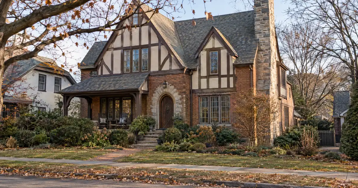 How a DSCR Lender Counts Rent Instead of Income and Bank Statements
