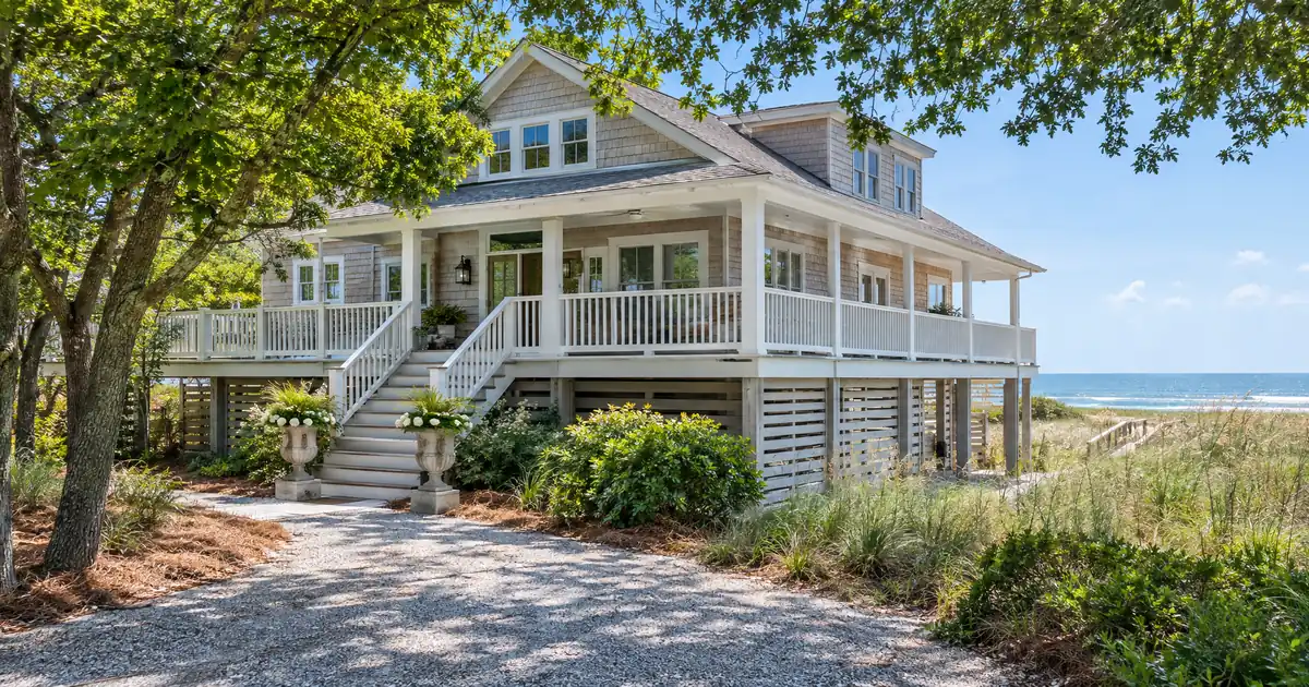 Does a First Airbnb DSCR Loan Require Special Insurance?