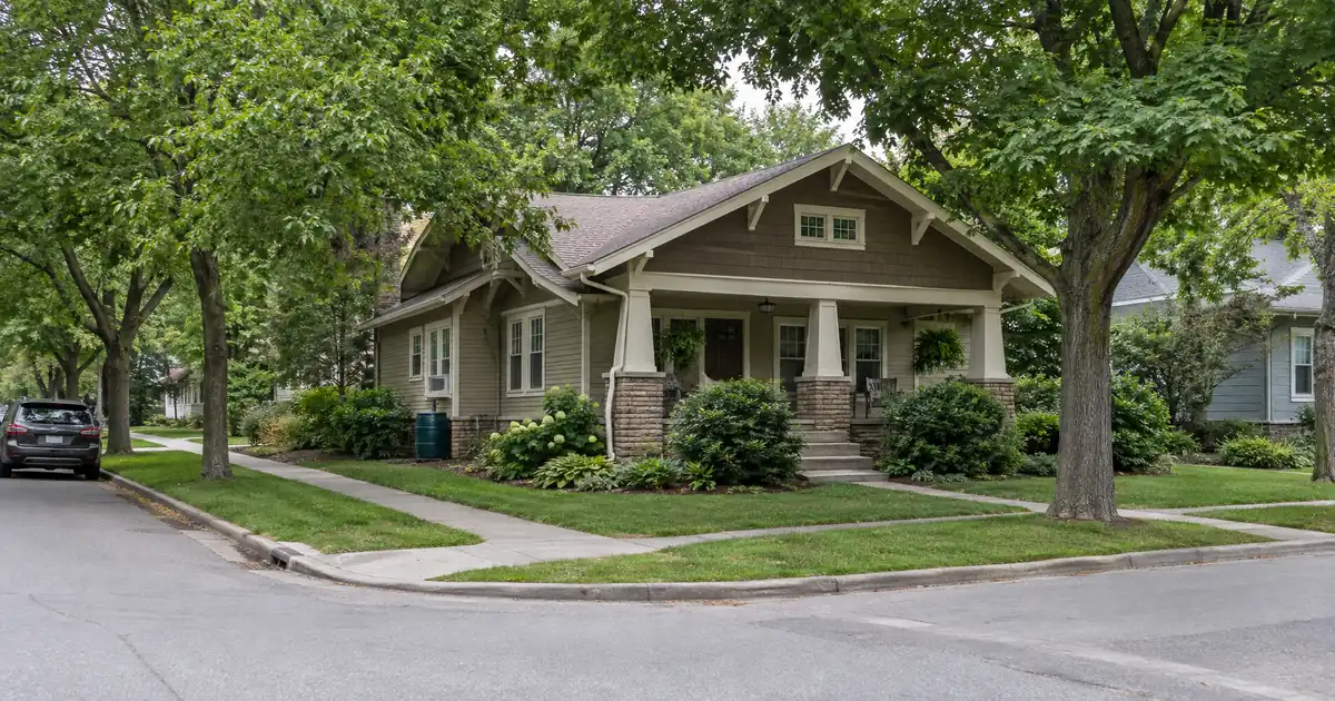 How Much a Primary Home HELOC Lends for a Rental Purchase