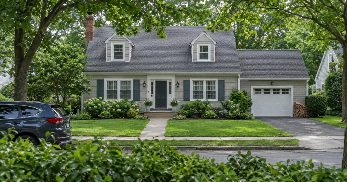 How a Lender Sizes a Loan on 1099-Only Income