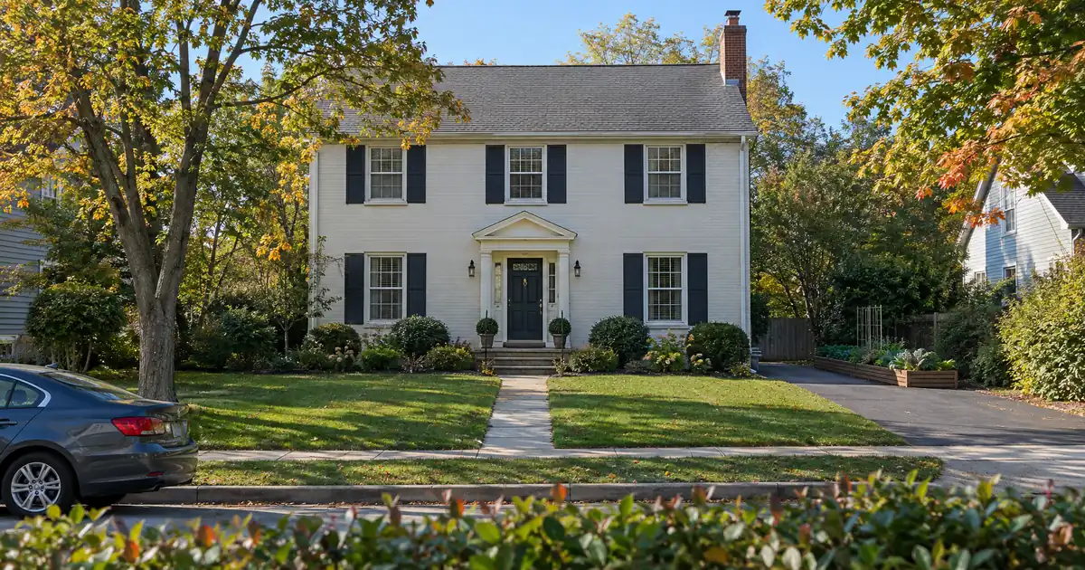 How a Lender Sizes a Mortgage for a Small Business Owner