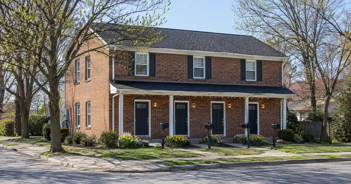 How a Hard Money Lender Reads the Rents on a 2-4 Unit Flip