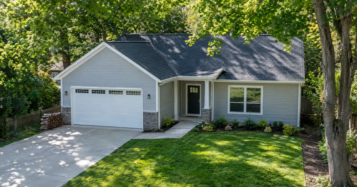 Can You Pay Interest Only on a Hard Money Loan Until the Balloon?