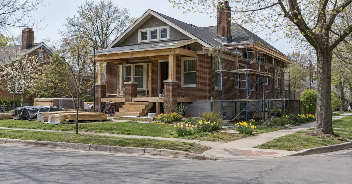 Is a Bridge Loan Different From Hard Money for Investors?