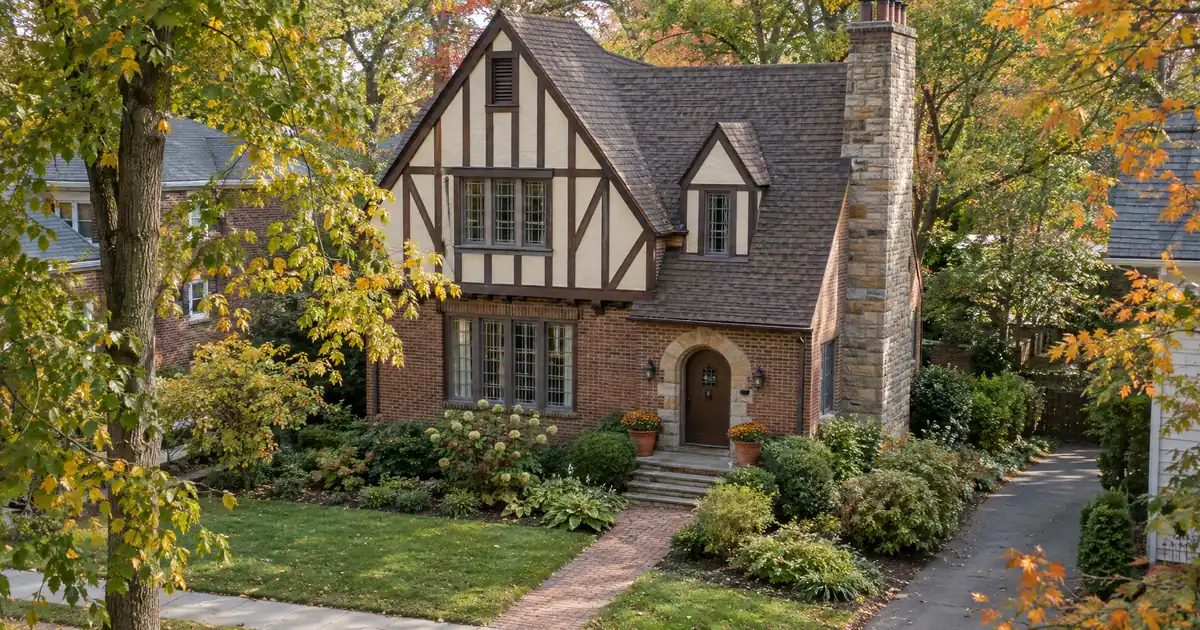 How Underwriters Evaluate 1099 Income on a Self-Employed Mortgage