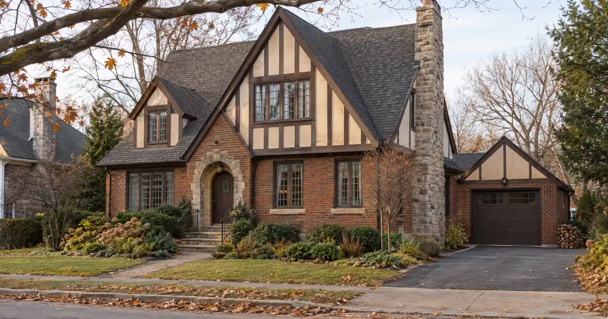 Can a Contractor Paid Only on 1099s Use a Bank Statement Loan?