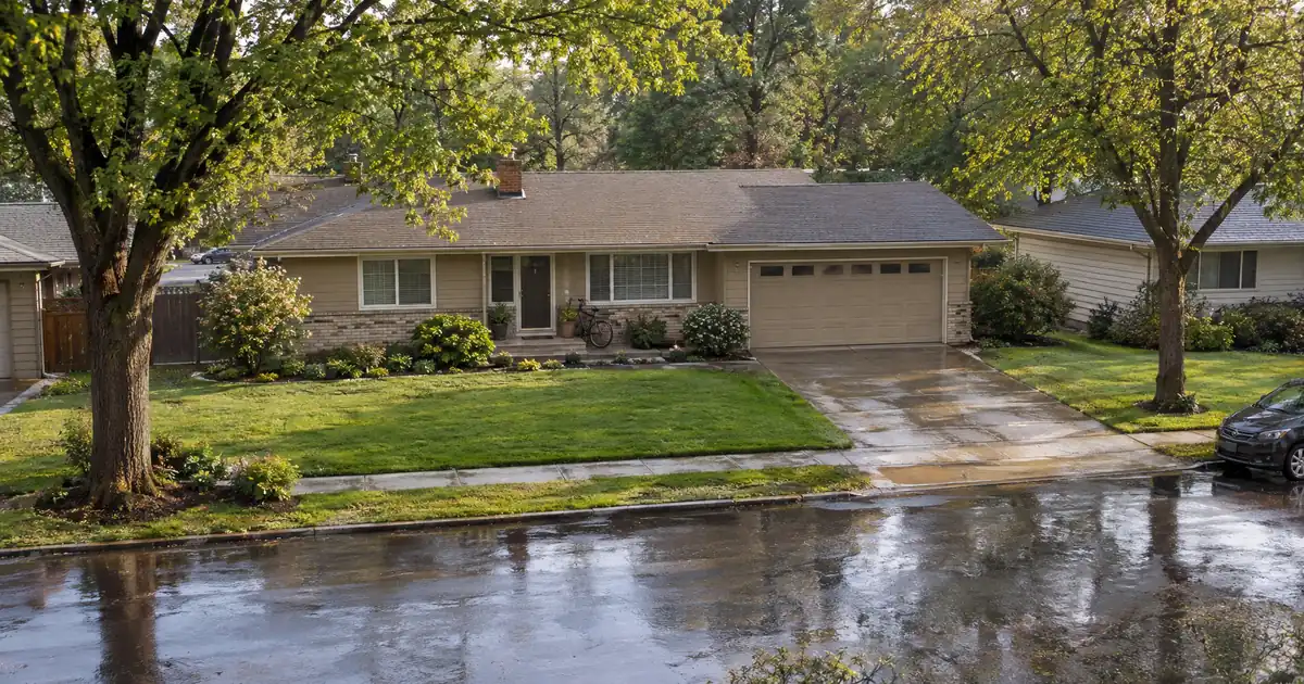 Can You Apply for a HELOC or Home Equity Loan Online?