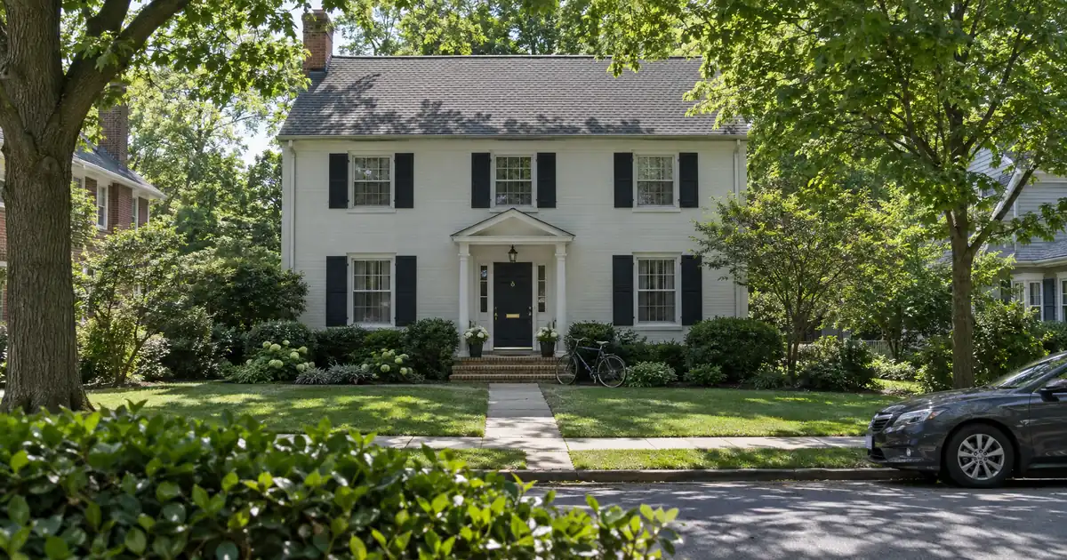 Should You Choose a Home Equity Investment Over a HELOC?