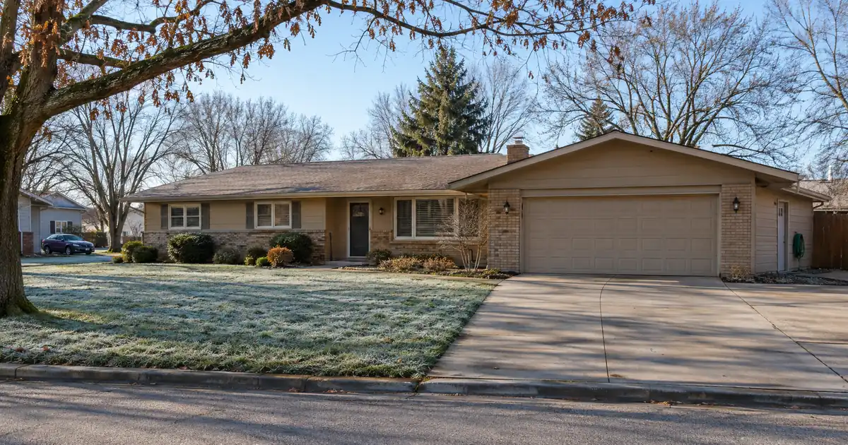 Is There a Seasoning Period for a Rental Cash-Out Refinance?