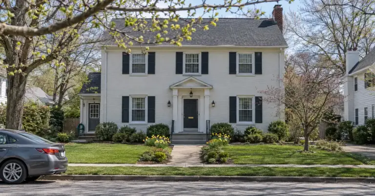 HELOCs for Move-Up Buyers Who Need a Down Payment Before Selling