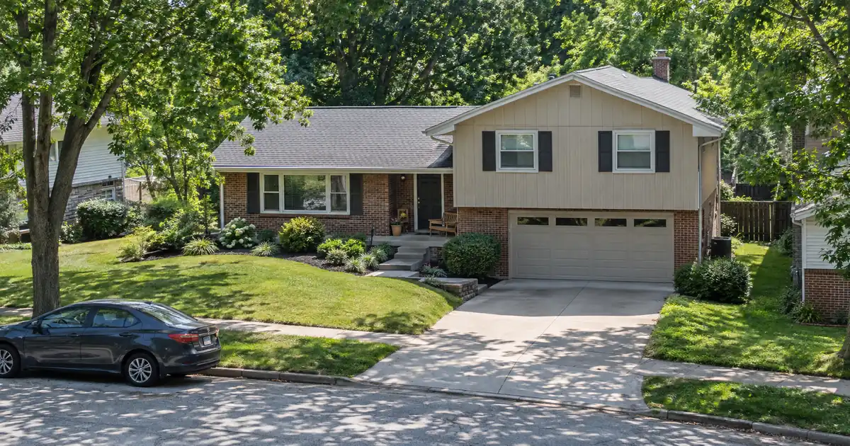 How Much a HELOC Lends Behind an Existing VA First Mortgage