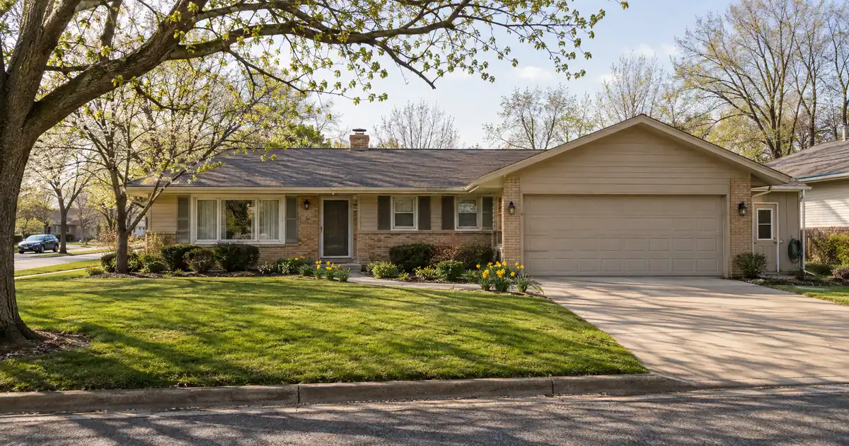 How a HELOC Lender Reads Your Homeowners Insurance Coverage