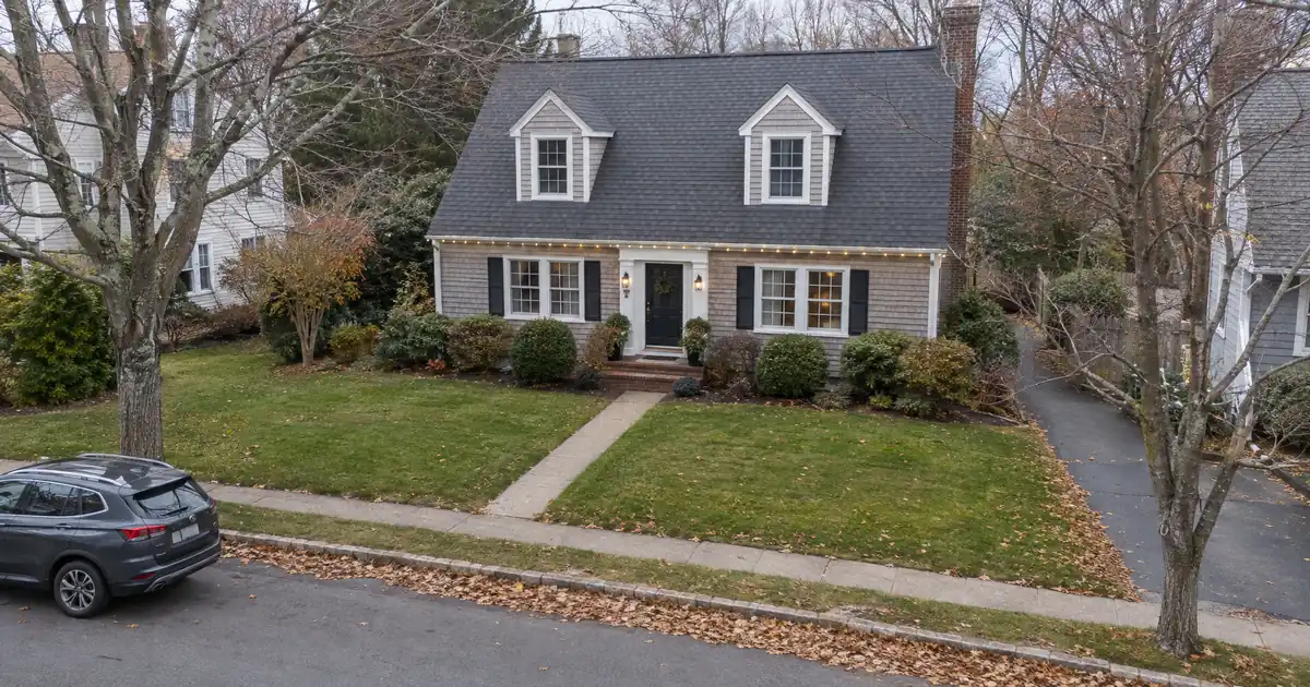 Bank Statement Loan vs. 1099 Loan for a Full-Time Contractor