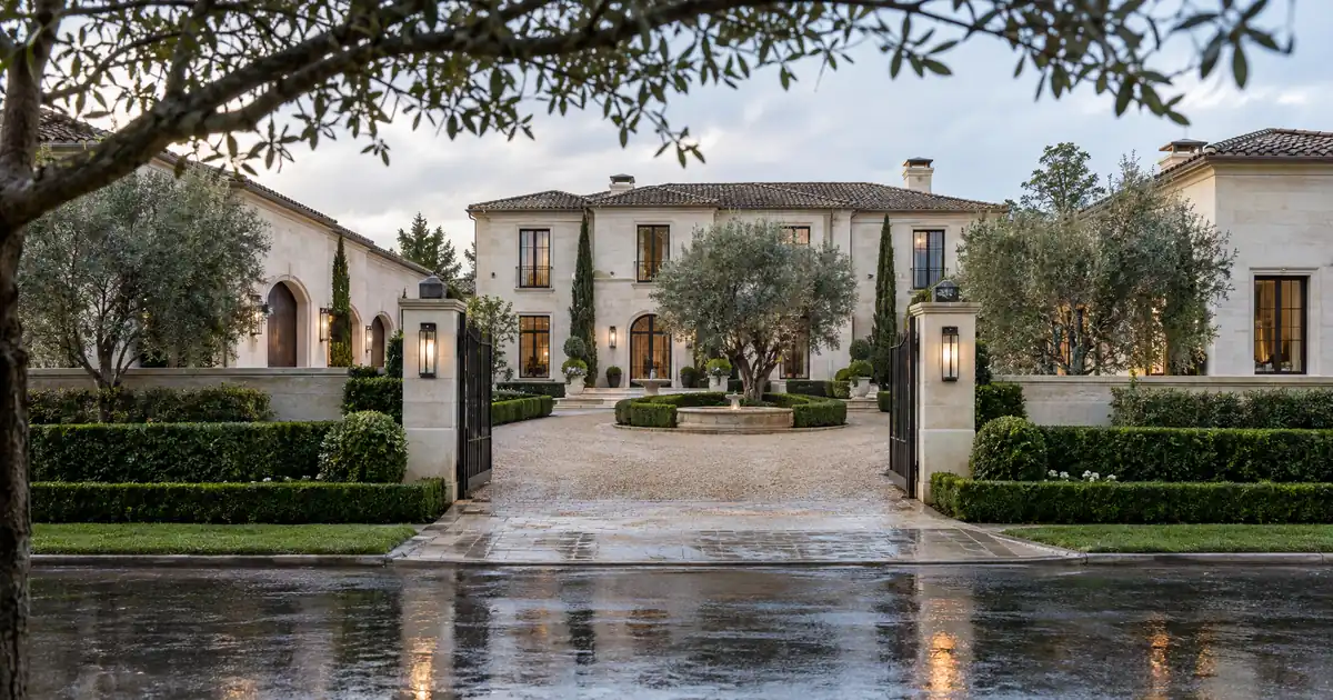 Asset-Based Mortgage vs Full-Doc Jumbo Loan for a High-Net-Worth Buyer