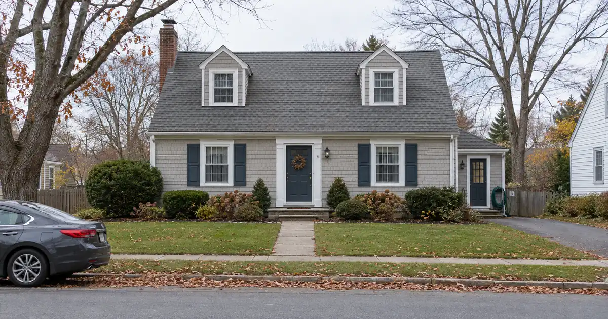 Cash-Out Refinance vs Selling Investments to Raise Cash in Retirement