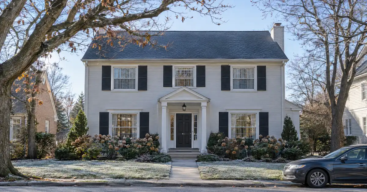 Can You Get an Asset-Based Mortgage If Your Assets Are in Your Spouse’s Name?