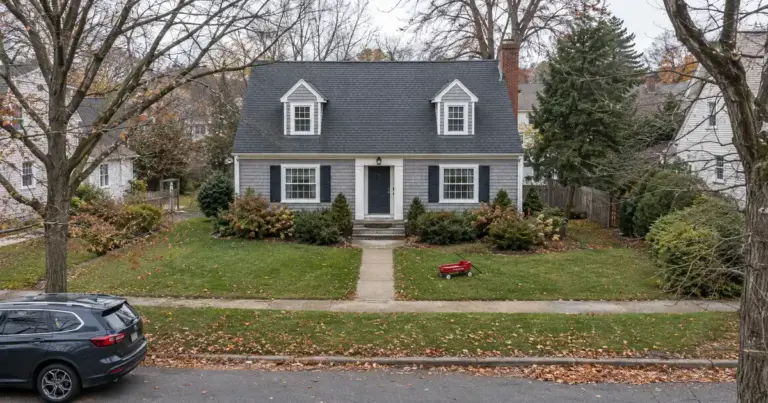 Can You Get a Mortgage With No Income but a Lot of Savings?