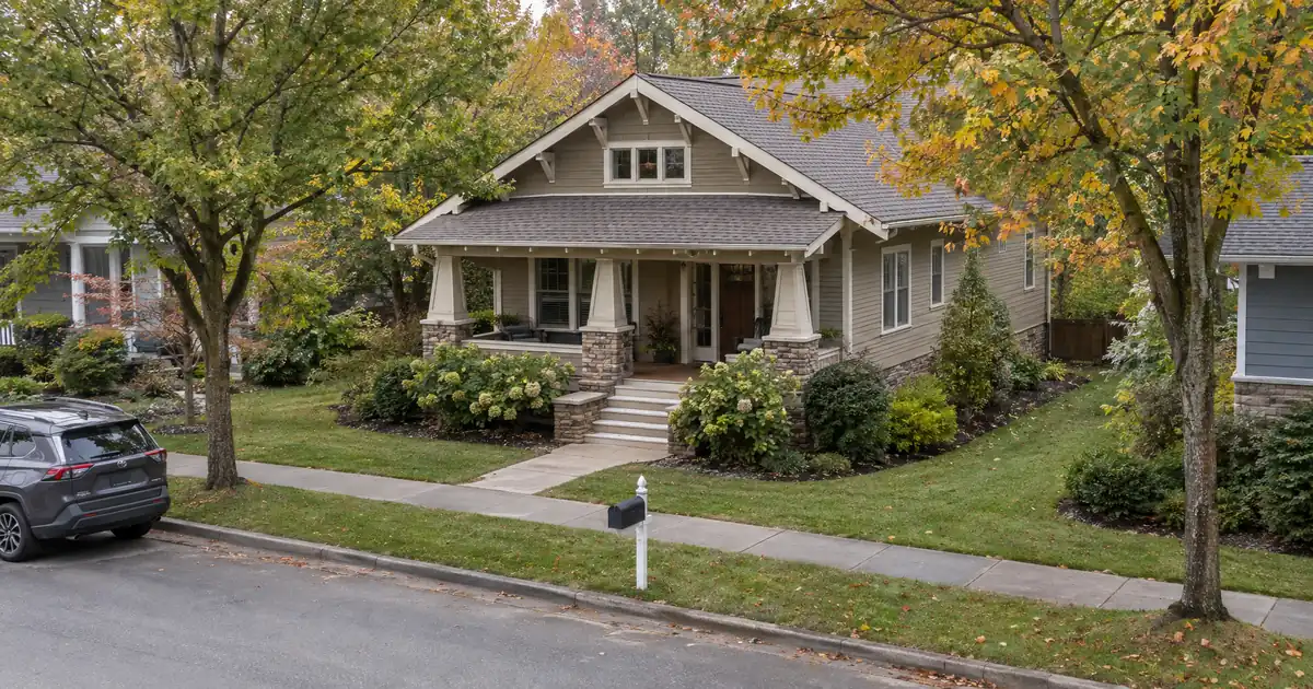Can a Retiree Qualify for a Mortgage on Pension and Portfolio Income?