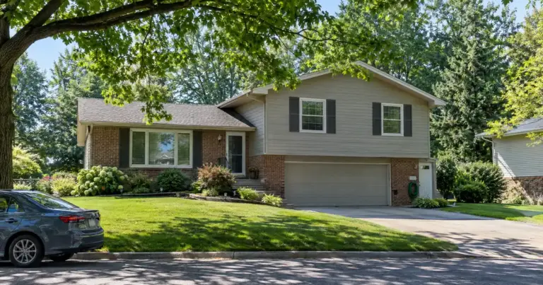 How Trust Beneficiaries Get a Mortgage on a Trust