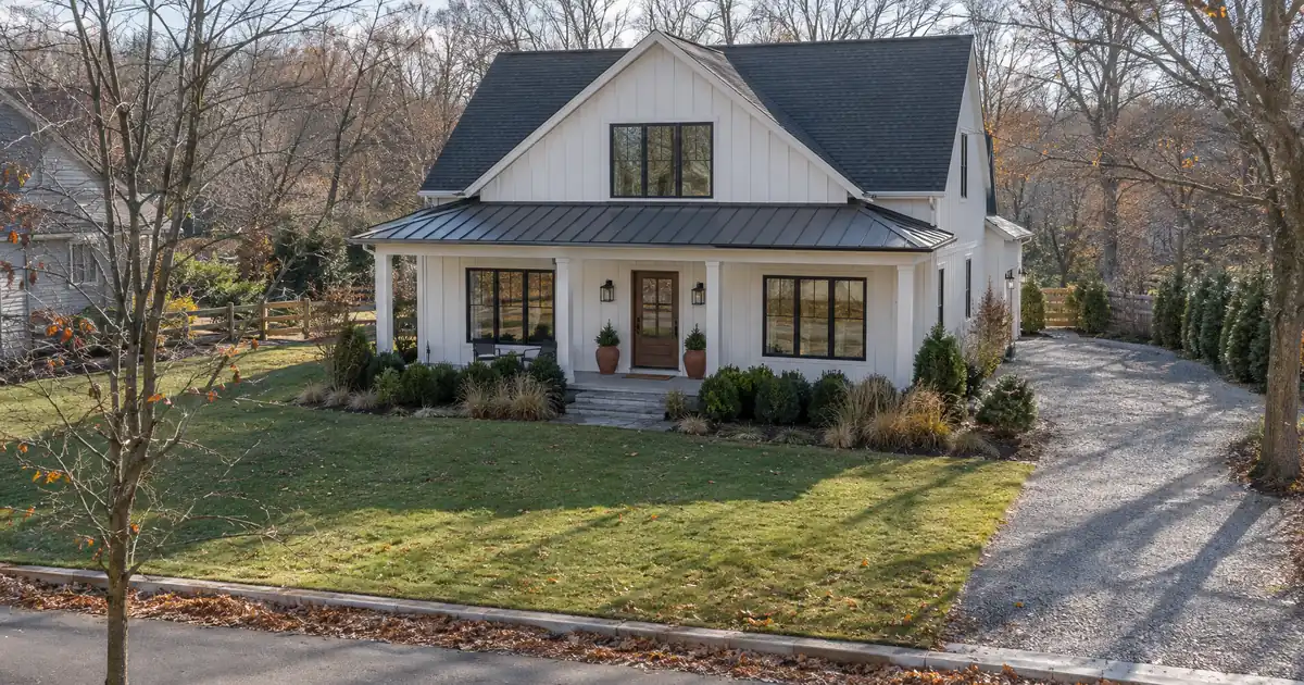 Can You Get a Mortgage on Stock Dividends From a Single Company?