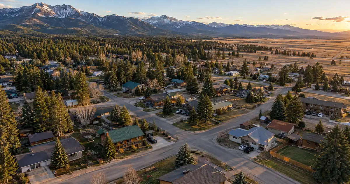 When Should a Montana Buyer Choose the Asset Qualifier Path Over Asset Depletion?