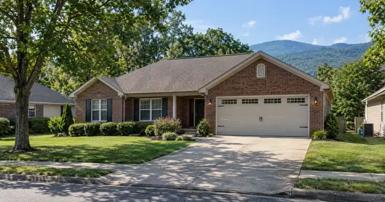 When Does Asset Depletion Beat a Conventional Mortgage for a Tennessee Retiree?