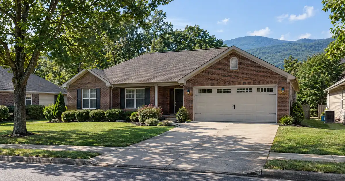 When Does Asset Depletion Beat a Conventional Mortgage for a Tennessee Retiree?
