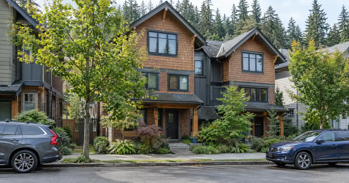 When Does Asset Depletion Beat a Conventional Mortgage for a Washington Retiree?