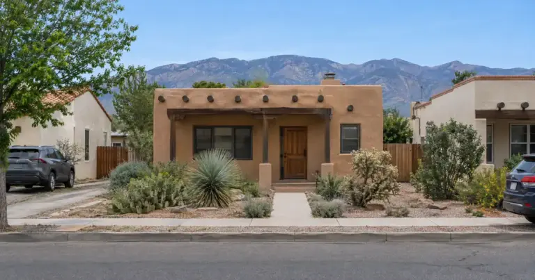 Asset-Based Mortgage vs Bank Statement Loan for a New Mexico Business Owner