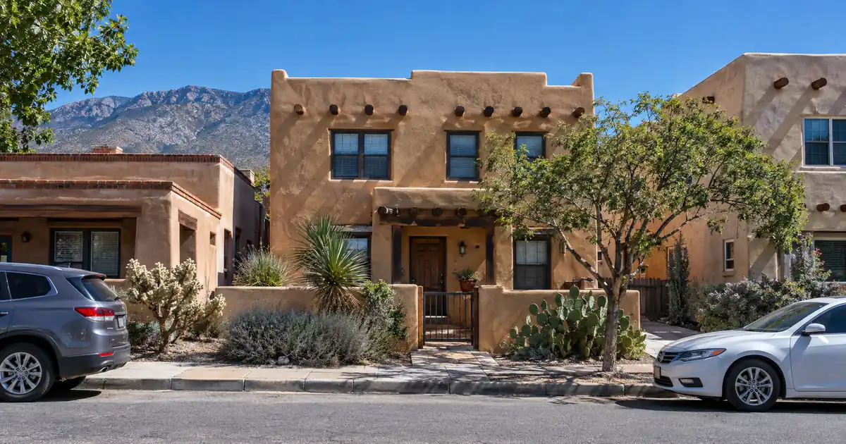 Can a New Mexico Buyer Get an Asset-Based Mortgage With a Low Credit Score?