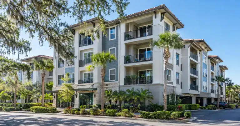 How to Finance a Florida Vacation Home With an Asset Qualifier Mortgage