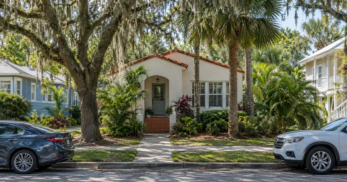 Pledged Asset Line vs Asset Qualifier Mortgage for a Florida Home Purchase