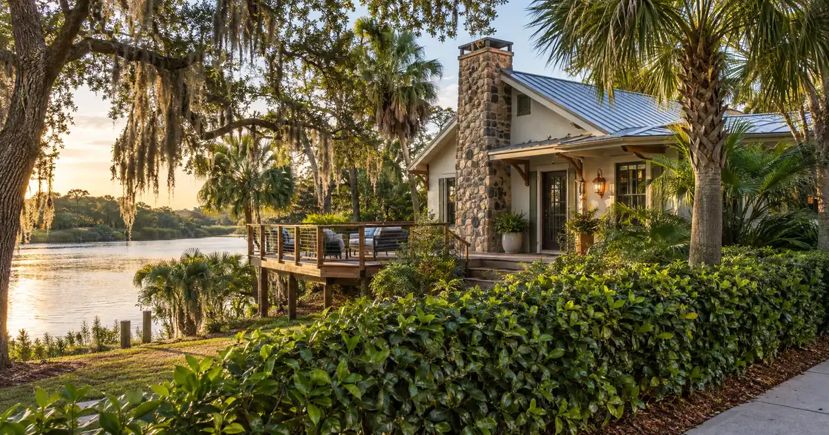 Can You Buy a Florida Waterfront Home on an Asset Qualifier Mortgage?