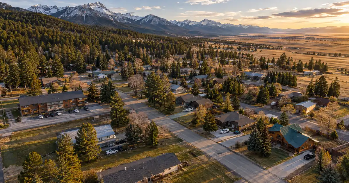 Pledged Asset Line vs Asset Qualifier Mortgage for a Montana Home Purchase