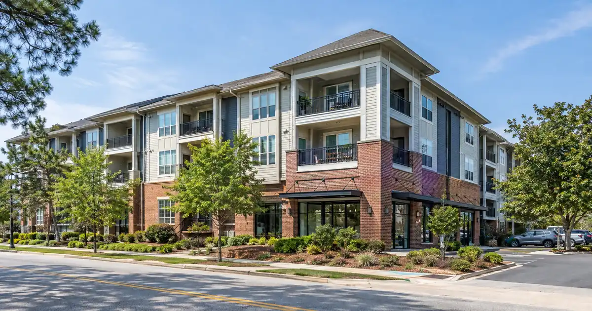 How to Buy Before You Sell in Alabama Using an Asset Qualifier Mortgage