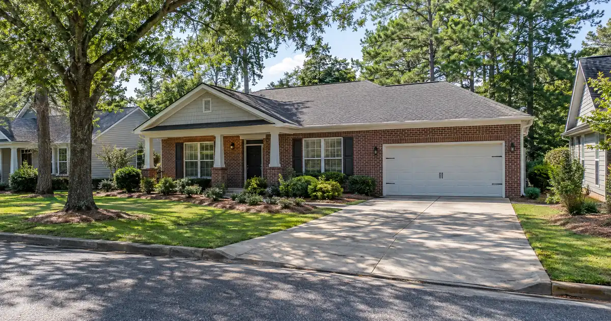 Can a Georgia Buyer Get a Mortgage After Paying Cash for a House With No Income?
