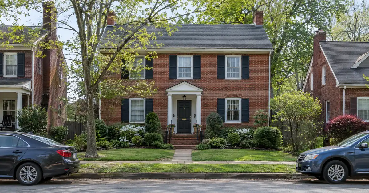 How Federal Retirees in Virginia Qualify for a Mortgage on a TSP and Savings
