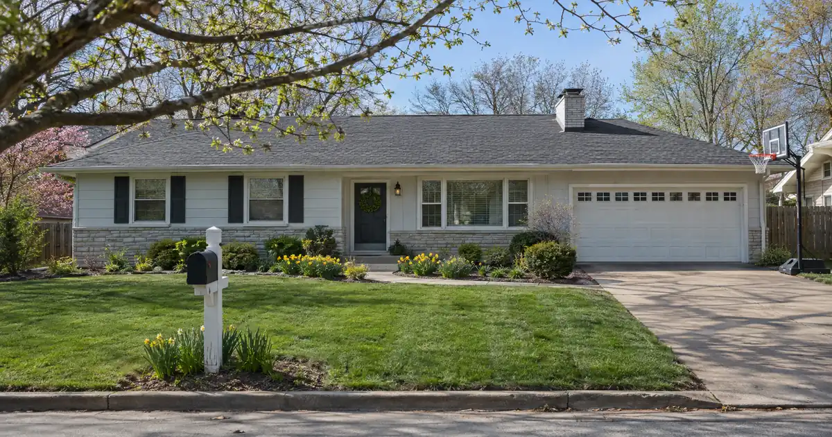 How to Fund an FHA Loan Down Payment With Gifts and Seller Credits