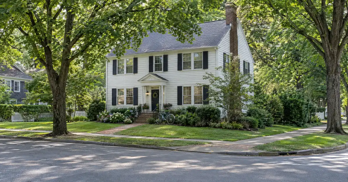FHA Loan Income Documentation for a First-Time Buyer With Little Down