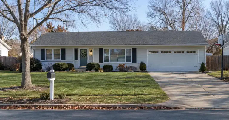 FHA Loan vs Conventional Loan With a Small Down Payment
