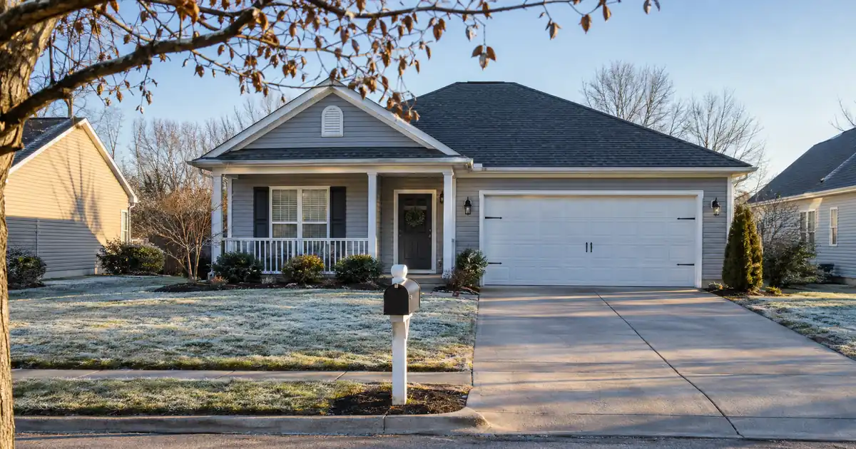 How to Choose an FHA Loan or Conventional as a First-Time Buyer