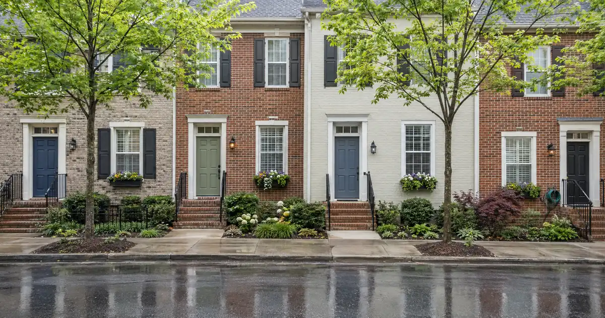 How to Work Out a VA Loan Down Payment Before an Active-Duty PCS Move