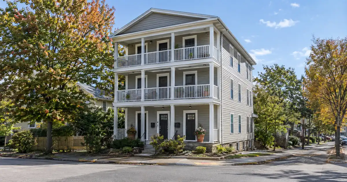 How to Meet VA Loan Occupancy When House Hacking a 2-4 Unit