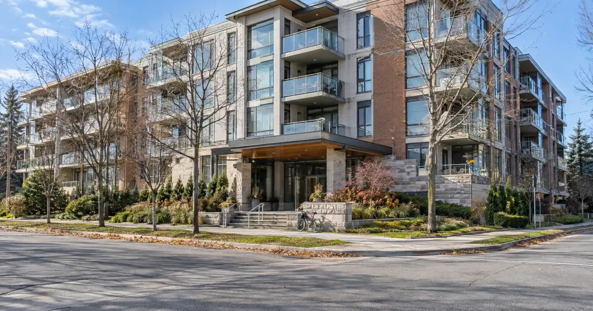 FHA Loan vs Conventional Requirements for a Condo Purchase