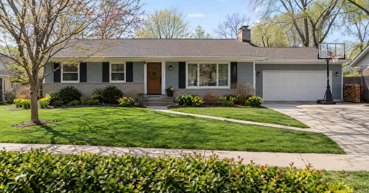 How Much Cash a Low Down Payment Conventional Loan Needs at Closing