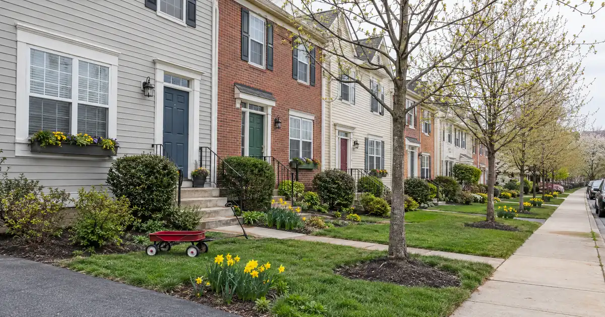 Conventional Loan Extra Payment Rules for Prepayment and Escrow